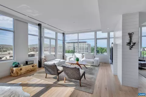 218 W Water St #604, Charlottesville, VA 22902