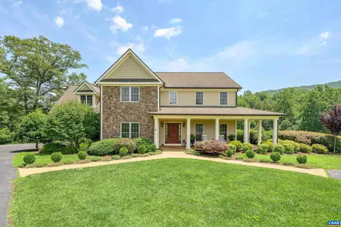 480 Labrador Ln, Charlottesville, VA 22903