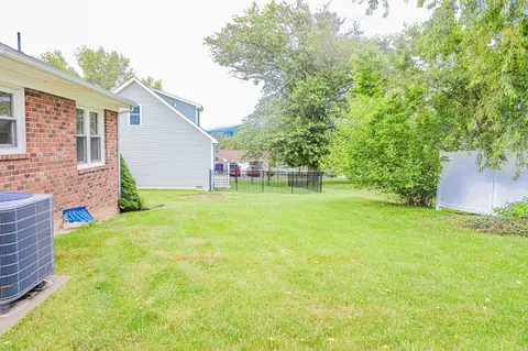 21 Stuart Ave, Stuarts Draft, VA 24477 photo 23