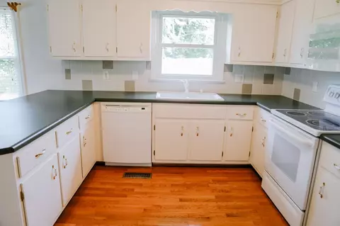 21 Stuart Ave, Stuarts Draft, VA 24477 photo 45