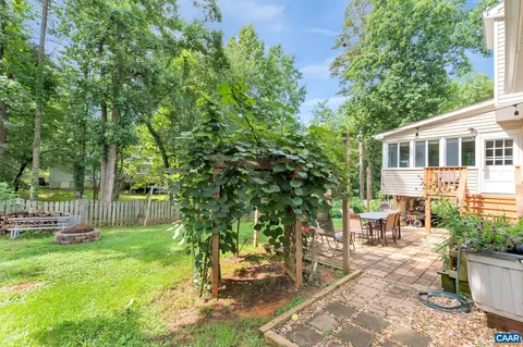 33 Begum Rd, Palmyra, VA 22963 photo 46