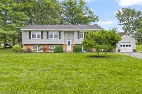 3330 Hermitage Rd, Waynesboro, VA 22980