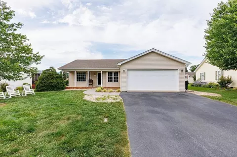 230 Tanager Ln, Elkton, VA 22827