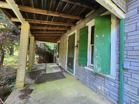 11456 Browntown Rd, Gordonsville, VA 22942