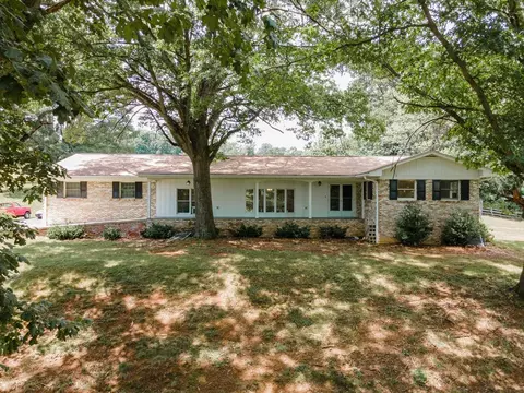 1893 Layman Trestle Rd, Harrisonburg, VA 22802