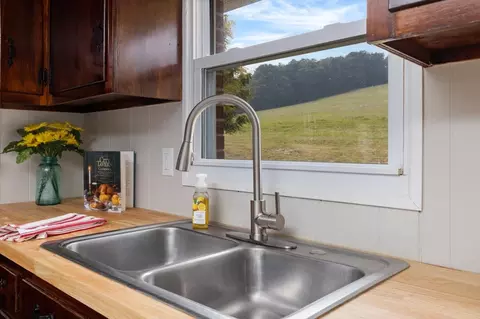 279 Goose Creek Rd, Raphine, VA 24472 photo 15