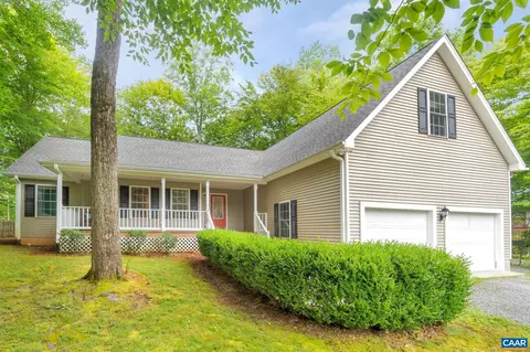 8 Adrian Ct, Palmyra, VA 22963 photo 3