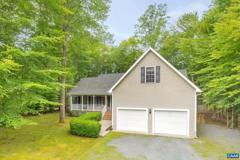 8 Adrian Ct, Palmyra, VA 22963 photo 5