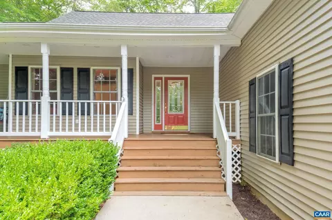 8 Adrian Ct, Palmyra, VA 22963 photo 7