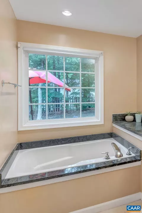 8 Adrian Ct, Palmyra, VA 22963 photo 32