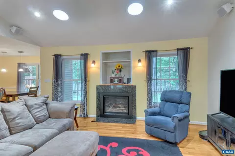 8 Adrian Ct, Palmyra, VA 22963 photo 15