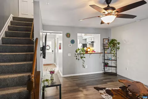 14763 Basingstoke Loop, Centreville, VA 20120 photo 18