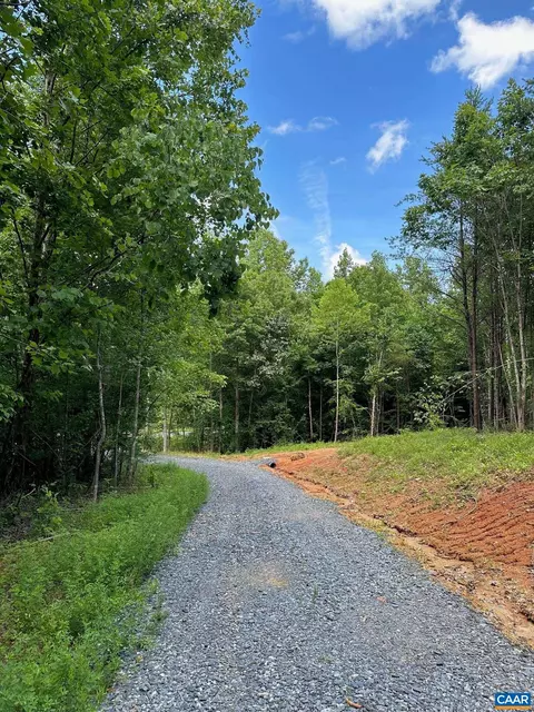 Cloverdale Rd, Bremo Bluff, VA 23022 photo 2