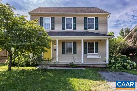 722 Highland Ave, Waynesboro, VA 22980