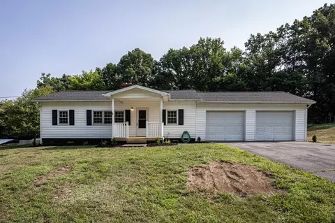 3219 Short Run Rd, Elkton, VA 22827