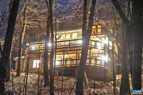 827 Blue Ridge Dr, Wintergreen Resort, VA 22967