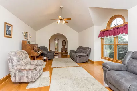 129 Willow Dr, Dayton, VA 22821 photo 10
