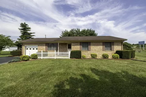 9857 Pleasant View Dr, New Market, VA 22844