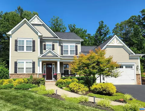 529 Whirlaway Dr, Charlottesville, VA 22903