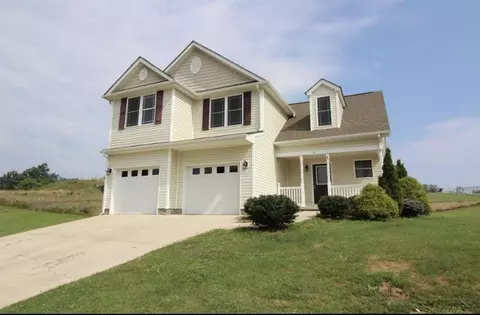 5 Morningview Ct, Stuarts Draft, VA 24477