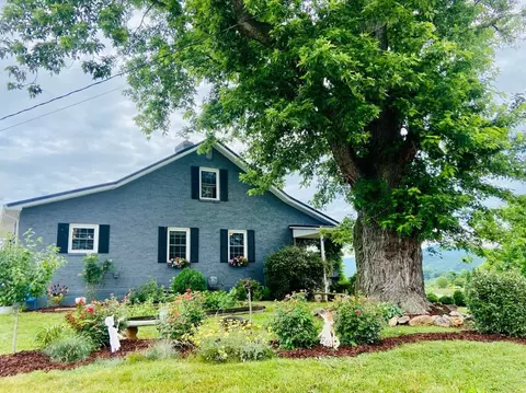3416 Forge Rd, Glasgow, VA 24555 photo 3