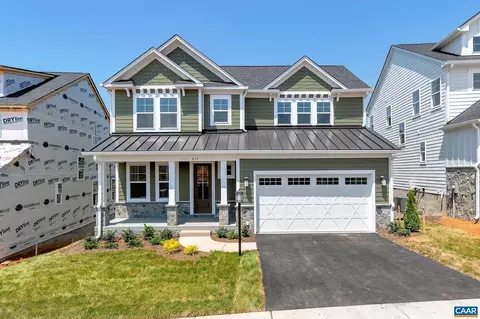 1166 Sablewood Dr, Charlottesville, VA 22911