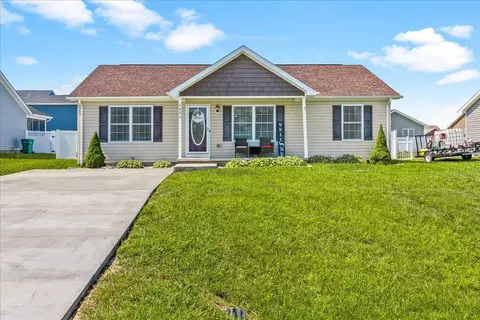 1455 Mandolin Ave, Grottoes, VA 24441