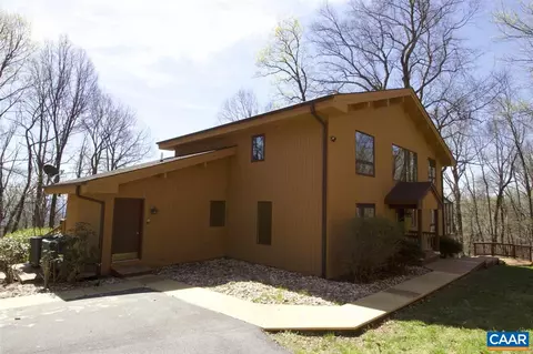 2370 Saddle Hollow Rd, Crozet, VA 22932