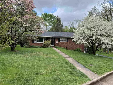 155 Abbott Cir, Harrisonburg, VA 22801