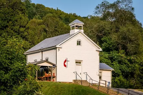 3155 Jollett Rd, Elkton, VA 22827