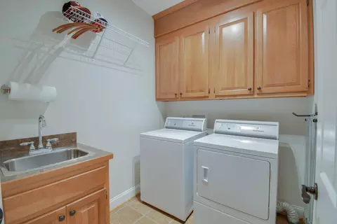 24 Old Oak Dr, Stuarts Draft, VA 24477 photo 20