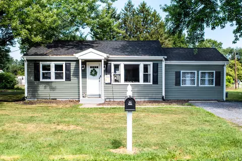 403 Elm Ave, Grottoes, VA 24441