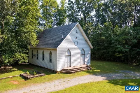 399 Rockfish Xing, Schuyler, VA 22969