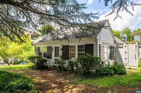 343 NW 15th St NW, Charlottesville, VA 22903