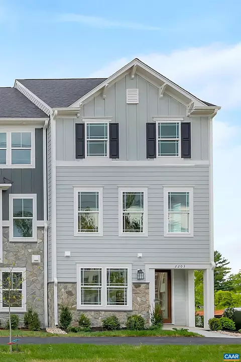 2016 Meyers Way, Crozet, VA 22932
