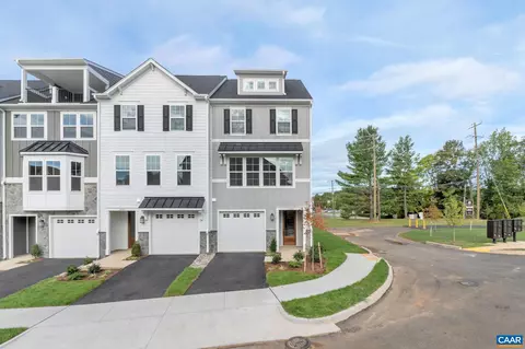 1262 Laconia Ln, Charlottesville, VA 22911