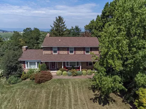 855 Summit Ave, Harrisonburg, VA 22801