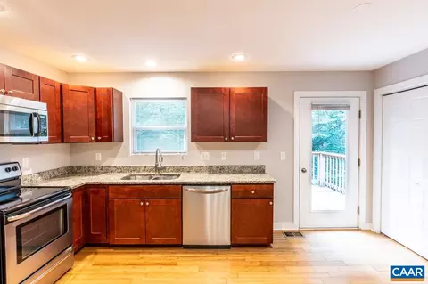 45 E Point Rd, Palmyra, VA 22963 photo 29