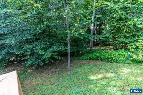 45 E Point Rd, Palmyra, VA 22963 photo 11