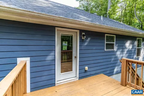 45 E Point Rd, Palmyra, VA 22963 photo 10