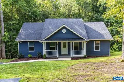 45 E Point Rd, Palmyra, VA 22963
