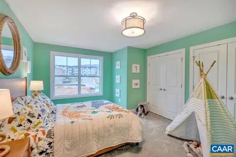 8 Pine Shadow Ct, Troy, VA 22974 photo 14