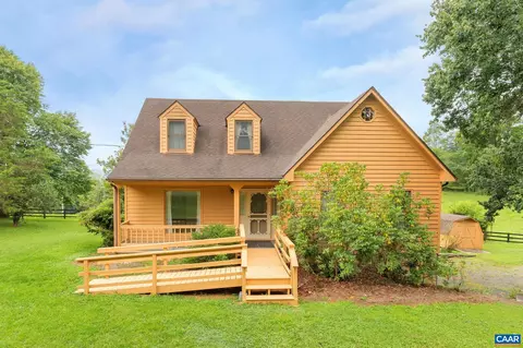 37 Rodes Farm Dr, Nellysford, VA 22958
