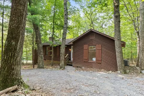133 Page Ct, Mcgaheysville, VA 22840