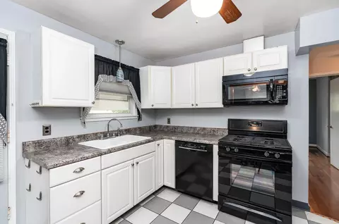 102 Devon Rd, Staunton, VA 24401 photo 13