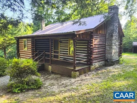 99 Green Tree Dr, Keysville, VA 23947