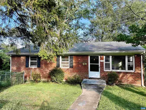 1202 Holmes Ave, Charlottesville, VA 22901