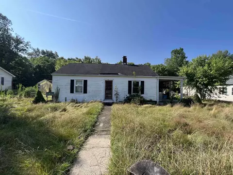 15 E Village Dr E, Craigsville, VA 24430