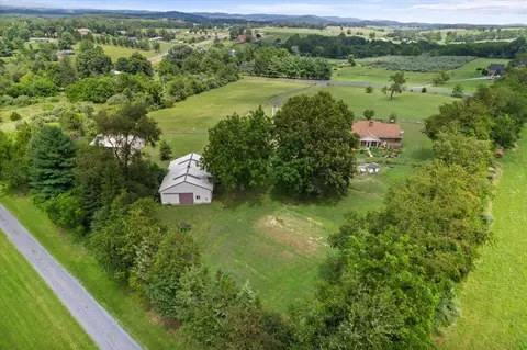 47 Lofton Rd, Raphine, VA 24472 photo 42