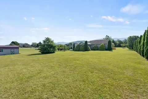 6910 Ida Rd, Stanley, VA 22851 photo 41